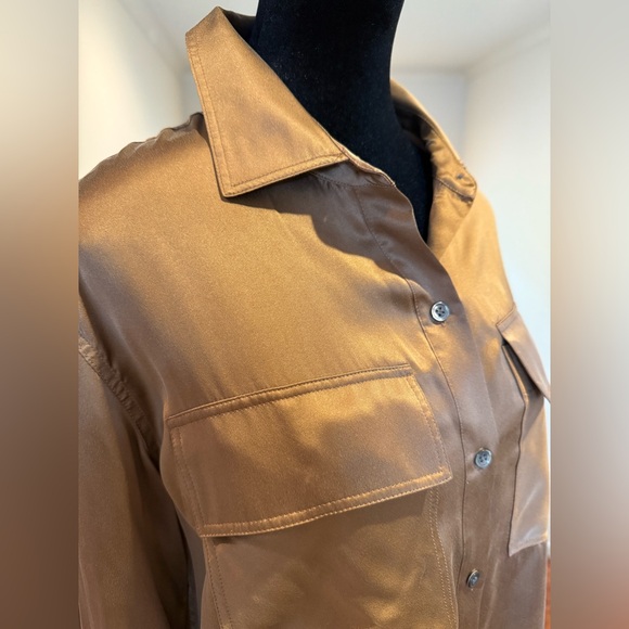 Frame Denim Boyfriend Bronze Silk Blouse - Picture 4 of 10